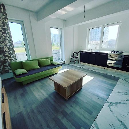 Twins Residence 2 Apart Hotel Ap 2 2 Rooms Chiajna エクステリア 写真